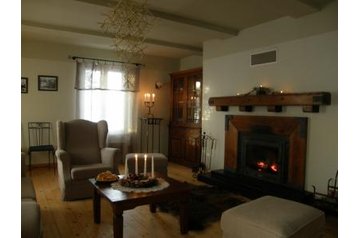 Latvija Privát Bērzaine, Eksterjers